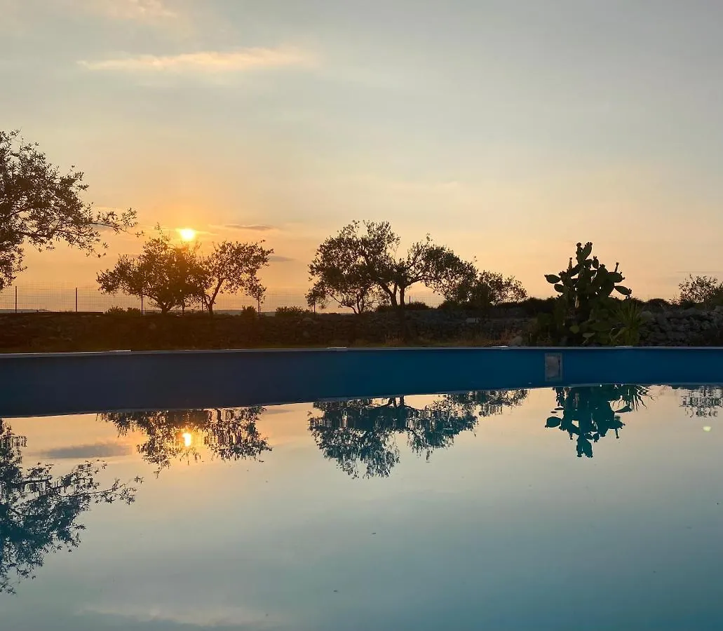 Villa Delle Stelle Cassaro 0*,  Italy